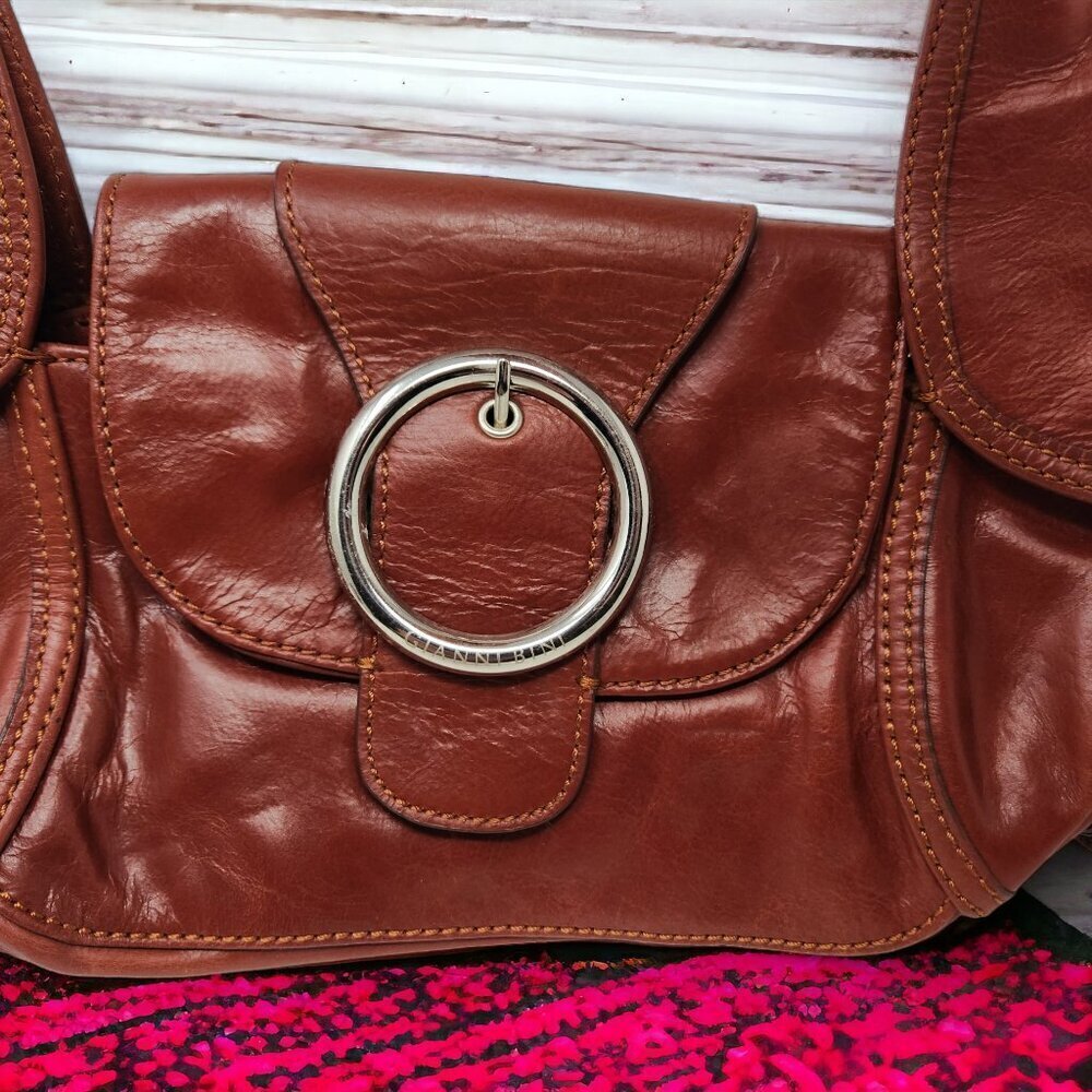 Gianni Bini Reddish Brown Faux Leather Hobo Shoulder Handbag Purse Tote Buckle - Picture 5 of 9